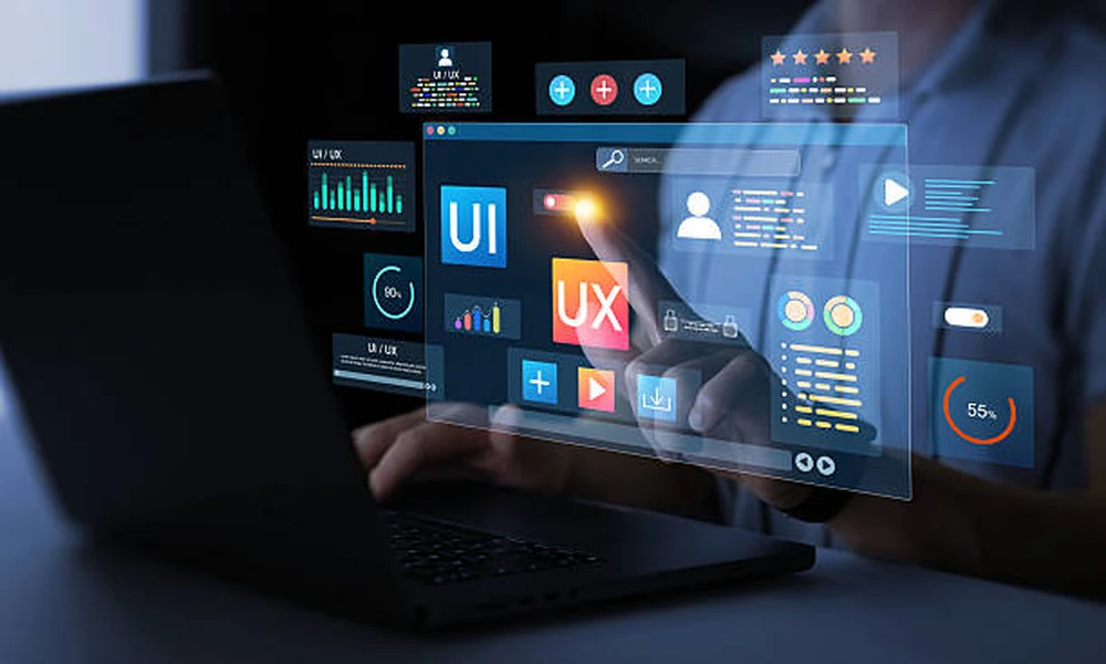How does an AI mobile app design agency prototype?